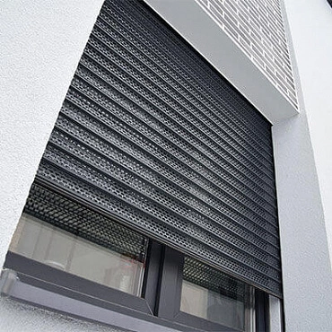 Роллетные решетки на окна с мелкой перфорацией серии Security Alutech